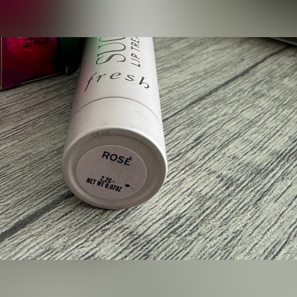 Make Up Bundle Eyeshadow Lip Treatment Brushes
Set of 6 - Picture 11 of 14